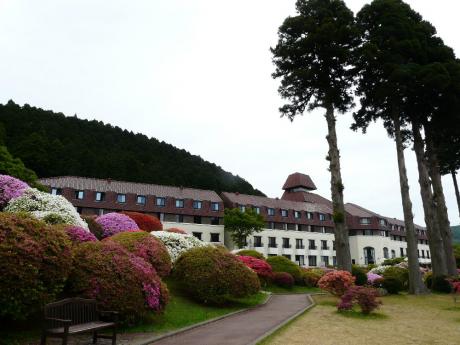 山のホテル