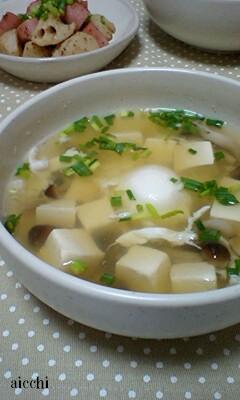 博多うまだし豆腐ときのこのうまスープ