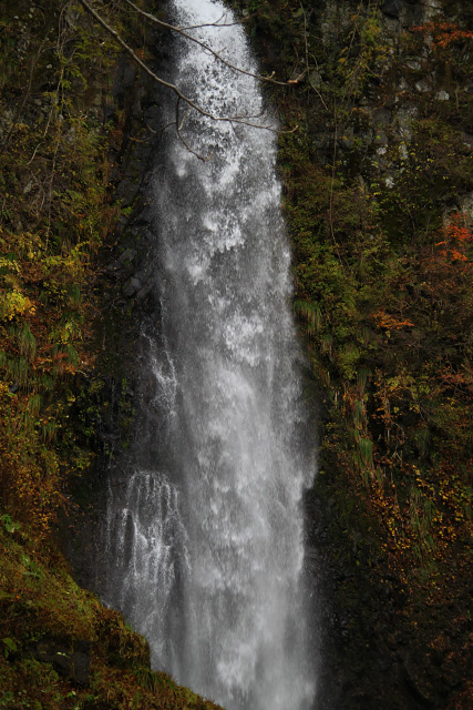 布引の滝　雨滝